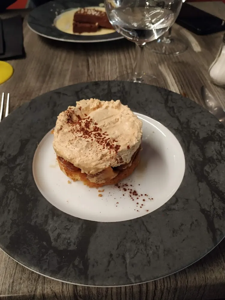 Sablé Breton Mousse Caramel Et Pommes